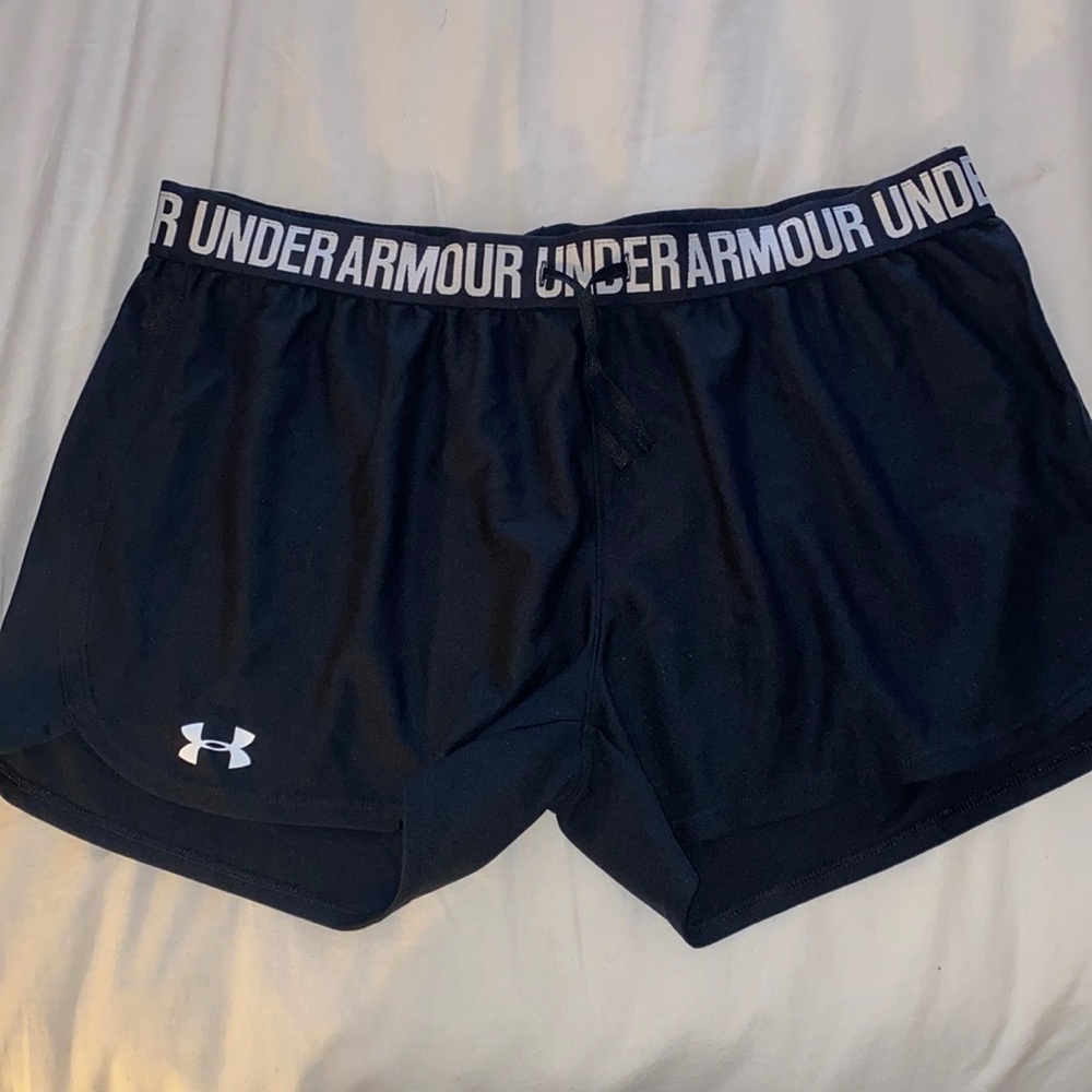 Under Armour Women's Athletic Shorts - Black